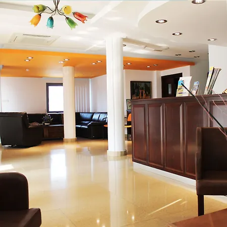 Rebioz Hotel Larnaca