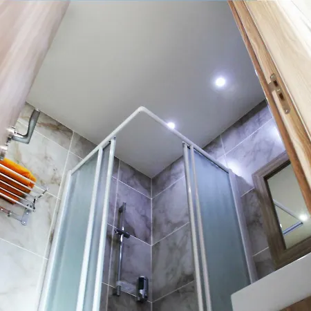Rebioz Hotel Larnaca