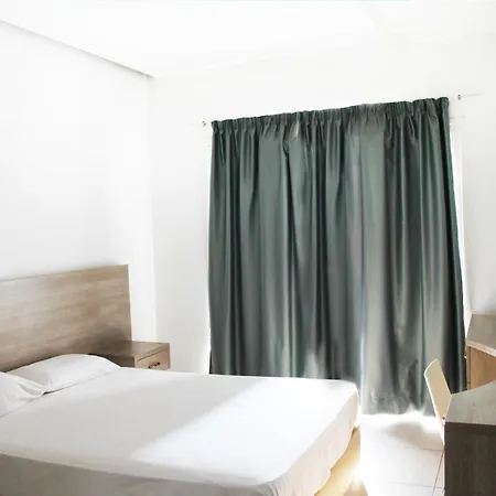 Rebioz Hotel 2*