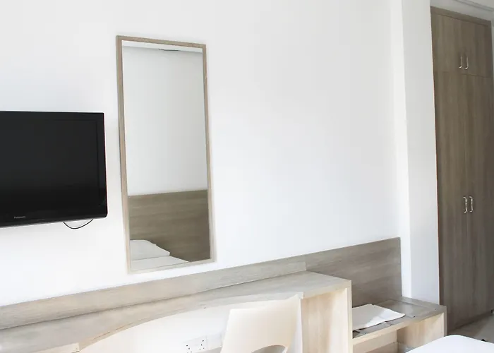 Hotel Rebioz Larnaca